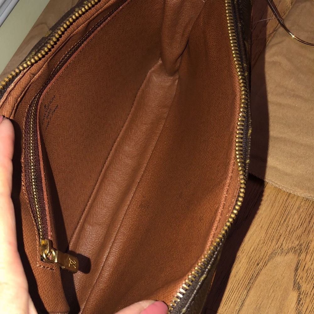 ❤️Louis Vuitton vintage Handbag ❤️ - Picture 6 of 8